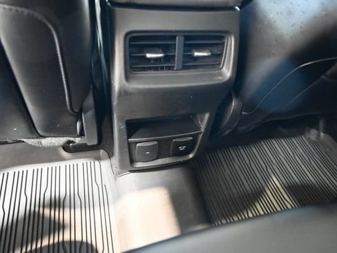 Used 2020 Ford Edge SEL w/ Convenience Package AWD/4WD image 25