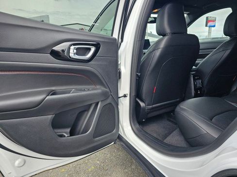 New 2026 Jeep Compass Trailhawk AWD/4WD image 22