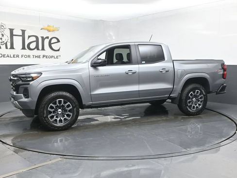 Used 2026 Chevrolet Colorado Z71 w/ Technology Package AWD/4WD image 30
