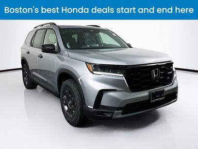 Used 2025 Honda Pilot TrailSport