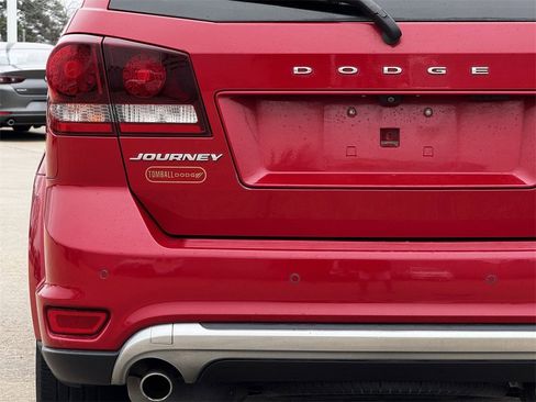 Used 2018 Dodge Journey Crossroad w/ Driver Convenience Group image 10