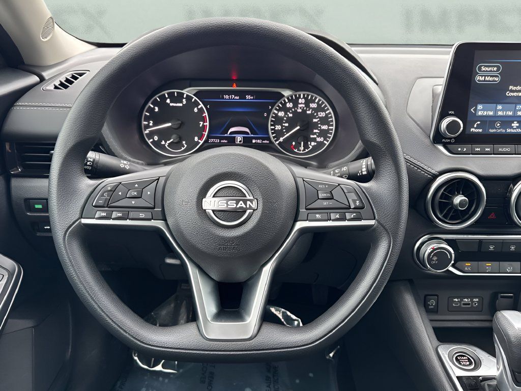 Used 2025 Nissan Sentra SV FWD image 12