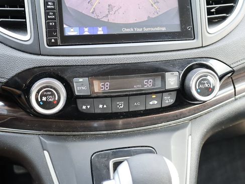 Used 2016 Honda CR-V Touring image 22