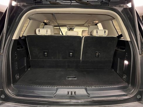 Used 2019 Ford Expedition Platinum image 23