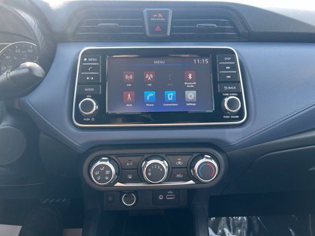 Used 2024 Nissan Versa SV FWD image 30