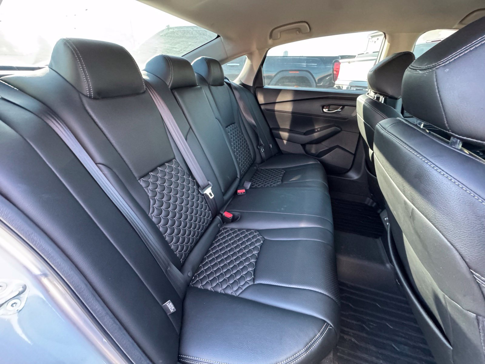 Used 2025 Honda Accord LX image 27