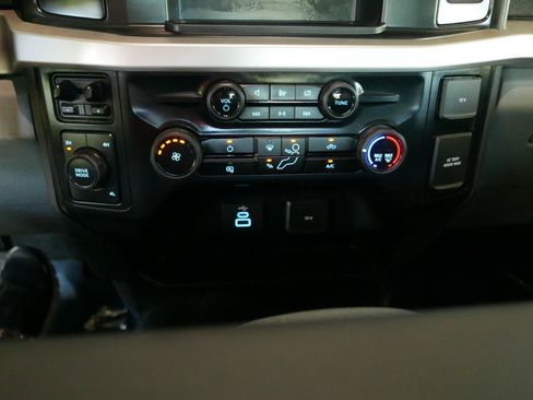 Used 2024 Ford F350 XLT AWD/4WD image 16