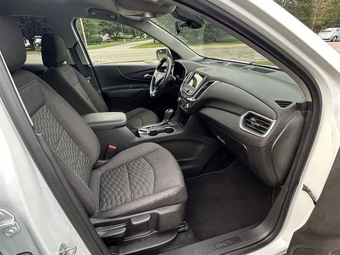 Certified 2019 Chevrolet Equinox LT w/ LPO, Cargo Package AWD/4WD image 30