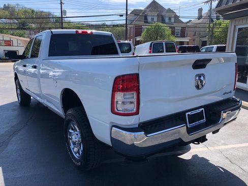 Used 2022 RAM 2500 Tradesman w/ Chrome Appearance Group AWD/4WD image 3