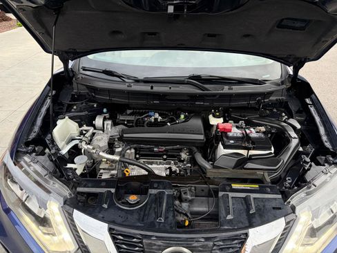 Used 2017 Nissan Rogue SL w/ SL Premium Package image 26