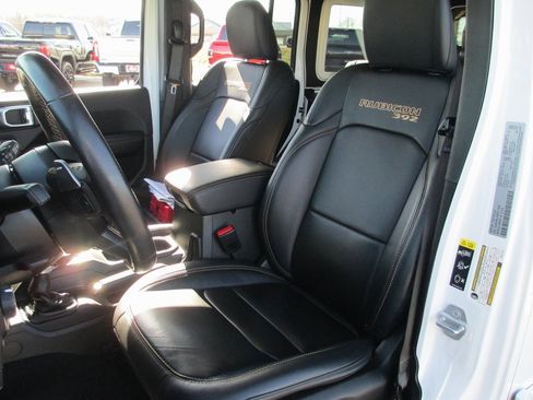Used 2024 Jeep Wrangler Unlimited Rubicon 392 image 16