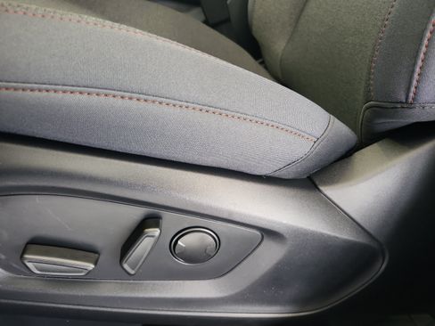 New 2026 Ford Explorer Active RWD image 14