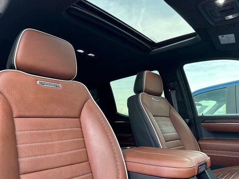 Used 2024 GMC Sierra 1500 Denali Ultimate image 16