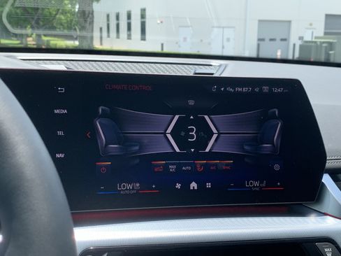 Used 2025 BMW X1 xDrive28i w/ Convenience Package image 26