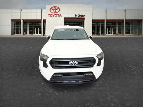 New 2026 Toyota Tacoma SR5 AWD/4WD image 14