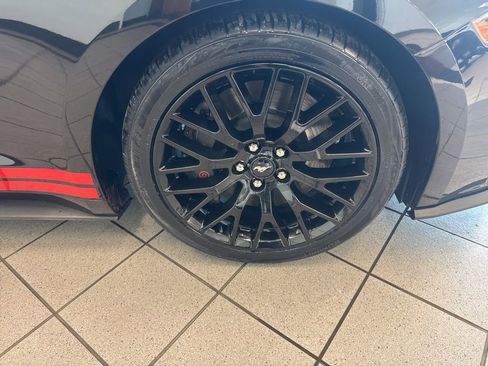 Used 2021 Ford Mustang GT Premium w/ GT Performance Package RWD image 24