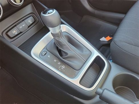 New 2026 Hyundai Venue SE image 13