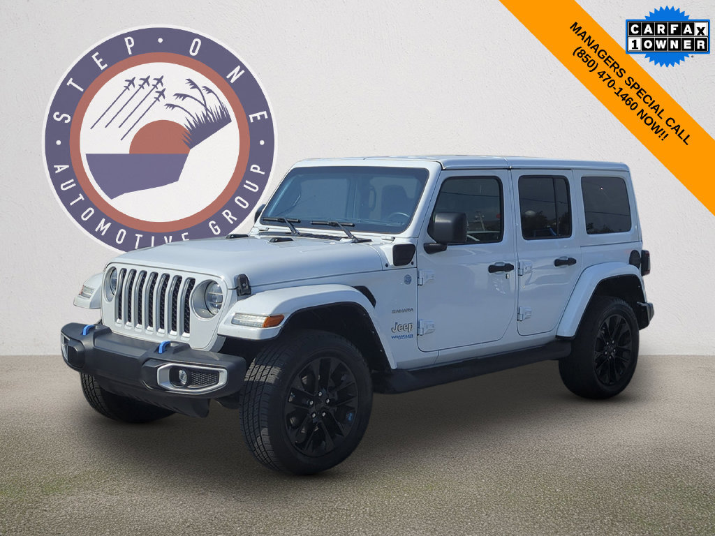 Used 2022 Jeep Wrangler Unlimited Sahara AWD/4WD image 1