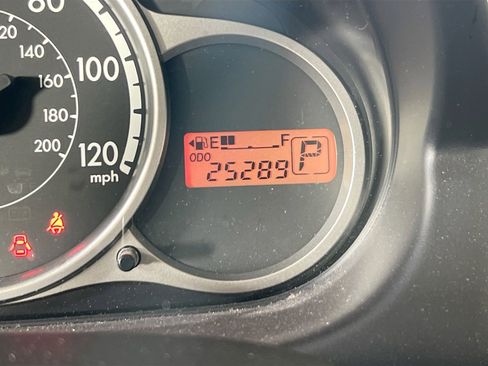 Used 2014 MAZDA MAZDA2 Sport FWD image 12