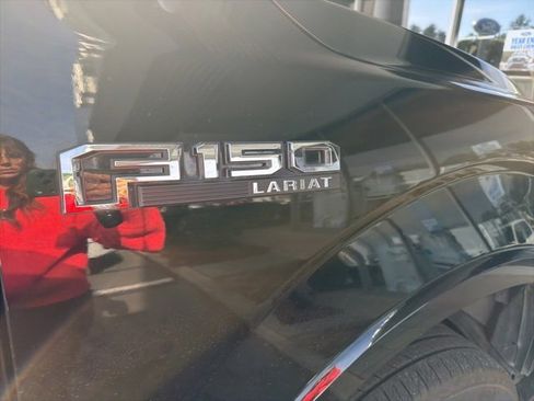 Used 2018 Ford F150 Lariat image 6