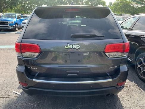 Used 2017 Jeep Grand Cherokee Limited AWD/4WD image 5