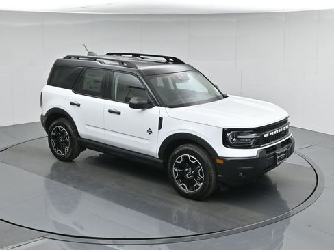 New 2026 Ford Bronco Sport Outer Banks AWD/4WD image 41