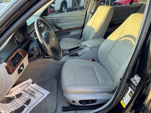 Used 2011 BMW 328i Sedan image 11