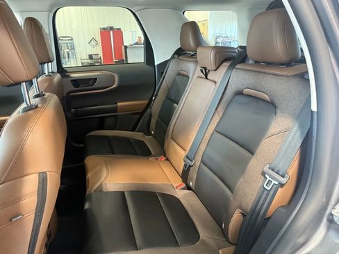 Used 2025 Ford Bronco Sport Outer Banks AWD/4WD image 15