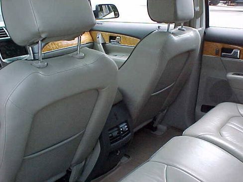 Used 2013 Lincoln MKX AWD image 15