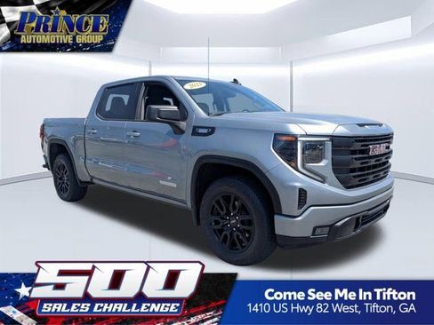 Used 2023 GMC Sierra 1500 Elevation w/ X31 Off-Road Package AWD/4WD image 1