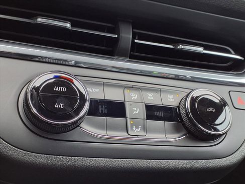 New 2026 Buick Envista Preferred image 5