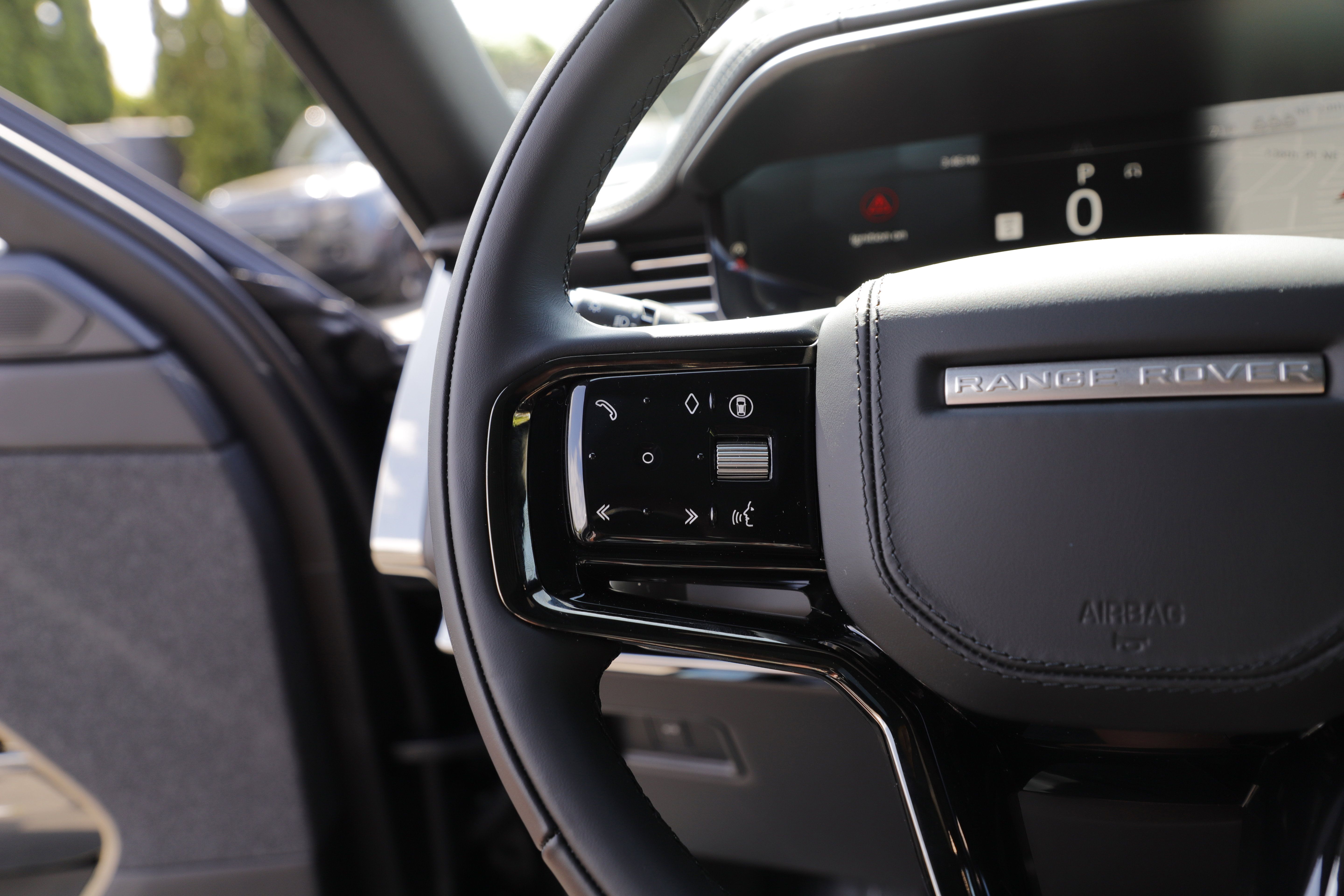 New 2026 Land Rover Range Rover Sport Dynamic SE AWD/4WD image 23