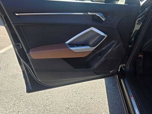 Certified 2024 Audi Q3 2.0T Premium image 23