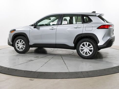 New 2025 Toyota Corolla Cross L image 11