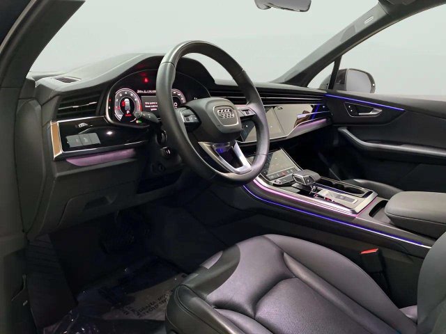 Used 2023 Audi Q7 2.0T Premium Plus w/ Premium Plus Package AWD/4WD image 19