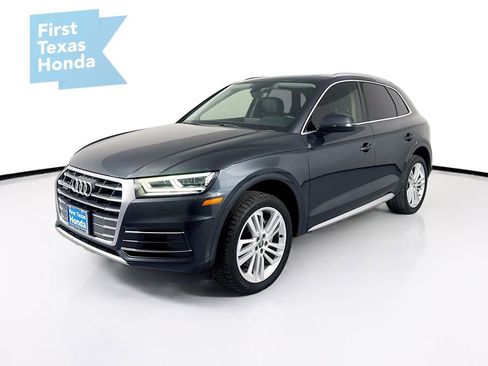 Used 2018 Audi Q5 2.0T Premium Plus w/ Premium Plus Package image 3