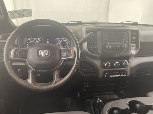 Used 2022 RAM 2500 Tradesman w/ Chrome Appearance Group AWD/4WD image 11