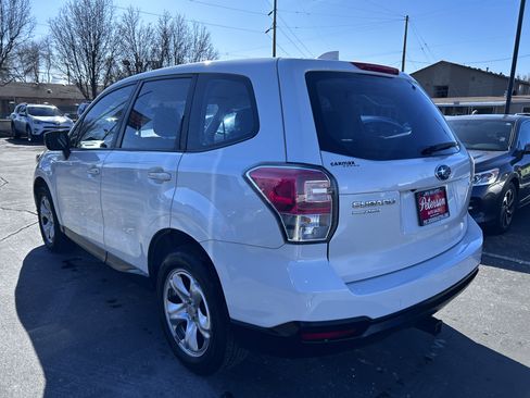 Used 2018 Subaru Forester 2.5i image 5