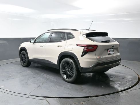 New 2026 Chevrolet Trax ACTIV w/ Sunroof Package image 10