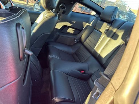Used 2012 Ford Mustang Premium image 23