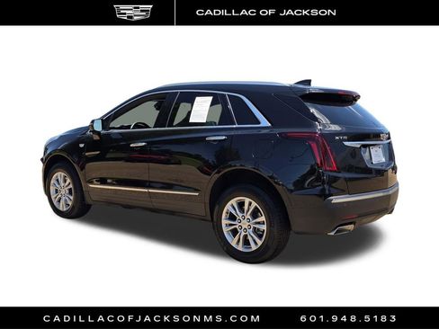 Used 2025 Cadillac XT5 Luxury FWD image 7