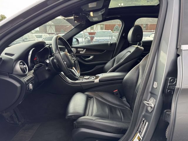 Used 2019 Mercedes-Benz C 300 4MATIC Sedan image 19