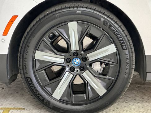 Certified 2023 BMW iX xDrive50 AWD/4WD image 12