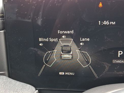 Certified 2025 Nissan Kicks SV AWD/4WD image 27