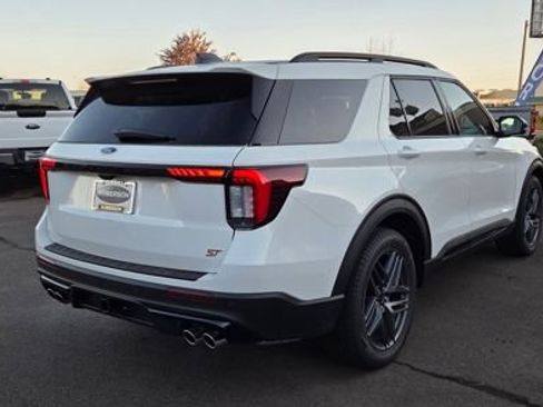 New 2026 Ford Explorer ST w/ Sun And Sound Package AWD/4WD image 3