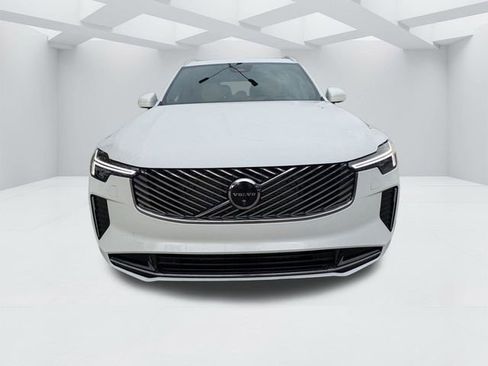 New 2026 Volvo XC90 B6 Plus w/ Protection Package Premier AWD/4WD image 9