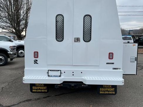 New 2025 RAM 3500 Tradesman AWD/4WD image 4