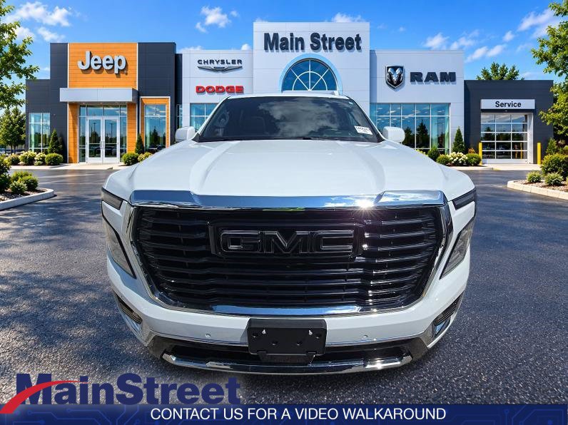 Used 2025 GMC Yukon Elevation w/ LPO, Elevation Black Package AWD/4WD image 7