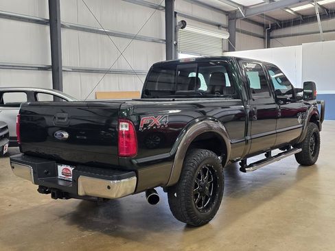 Used 2015 Ford F250 Lariat w/ Lariat Ultimate Package AWD/4WD image 4