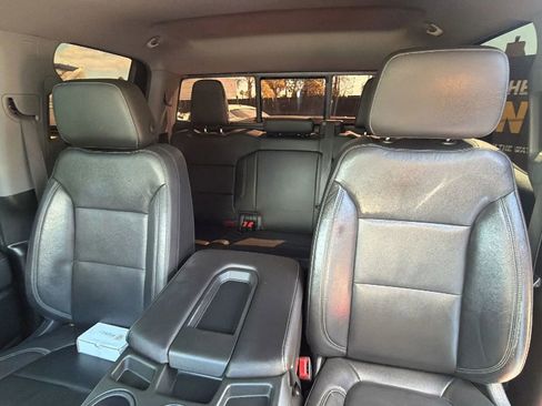 Used 2019 Chevrolet Silverado 1500 LT w/ Texas Edition AWD/4WD image 14